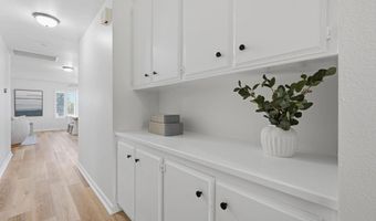 2202 Greenbrier Dr, Oceanside, CA 92054