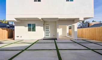 2404 S Cochran Ave, Los Angeles, CA 90016