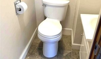 6301 Hiram Ave, Ashtabula, OH 44004