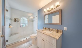 676 OAK HOLLOW Way, Altamonte Springs, FL 32714