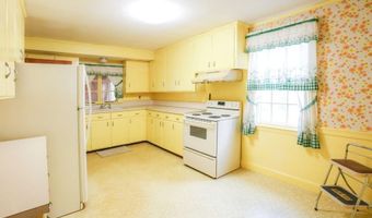 29 Edward Ave, East Providence, RI 02916