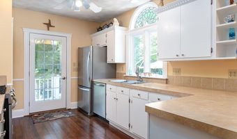63 Starr St, Johnston, RI 02919