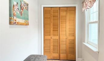 2812 Ogden Pl, Utica, NY 13501