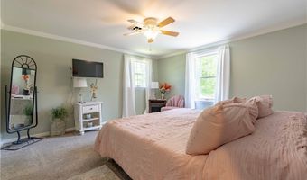1201 Overlook Dr, Alliance, OH 44601