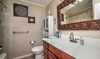 203 Edgemoor Rd APT C, Bridgeport, CT 06606