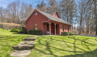 268 Succabone Rd, Bedford, NY 10549