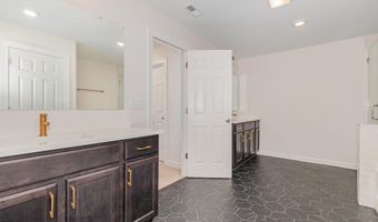 311 Horseshoe Pl, Angier, NC 27501