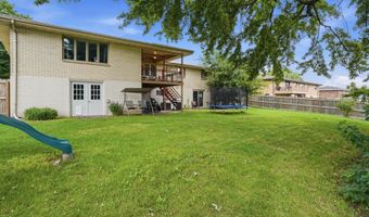 2324 Briarwood Dr, Asbury, IA 52002