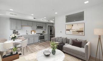 701 N HENRY St 306, Alexandria, VA 22314