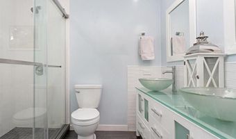 2435 Tuttle St, Carlsbad, CA 92008
