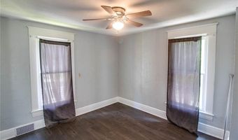 2425 Sanford Ave, Alton, IL 62002