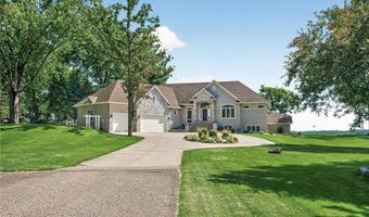 21501 Lake George Blvd, Oak Grove, MN 55303
