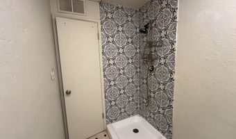19060 E PALM Ln, Black Canyon City, AZ 85324