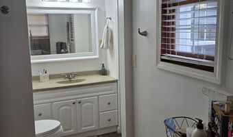 19 Park Lane Dr, Athens, OH 45701