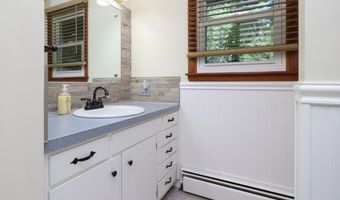 411 Lakeshore Rd, Ashland, OH 44805