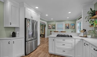 13 EDGEDALE Ct, Reading, PA 19610