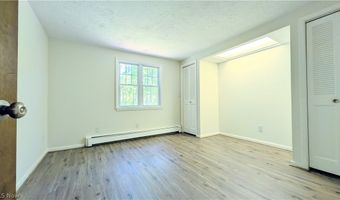 1305 Garrison Rd, Ashtabula, OH 44004
