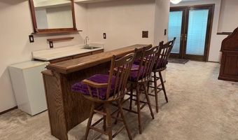 1020 Carriage Ln, Casper, WY 82609