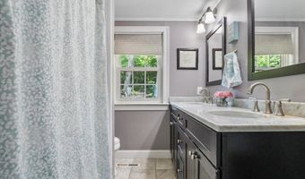 216 Oregon Rd, Ashland, MA 01721
