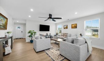 2315 Caffry Ln, Boiling Springs, SC 29316