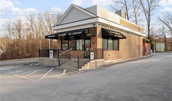 16 High St, Burrillville, RI 02859