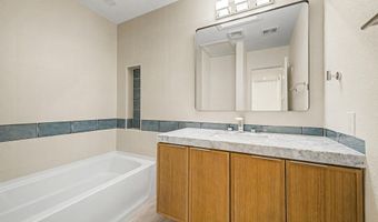 2084 N SUNSET Dr, Chandler, AZ 85225