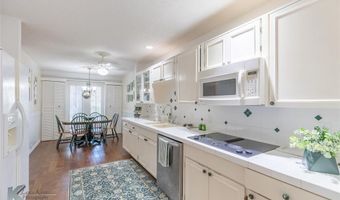 71 Fairway Oaks Blvd, Abilene, TX 79606