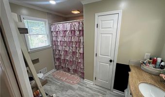 112 Hawkins Farm Ln, Ball Ground, GA 30107