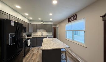 18 Circle Ln, Batesville, IN 47006