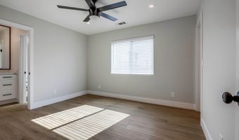 622 W Julianna B, Anaheim, CA 92801