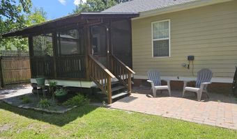 2717 Oaklawn Ave, Beaufort, SC 29902