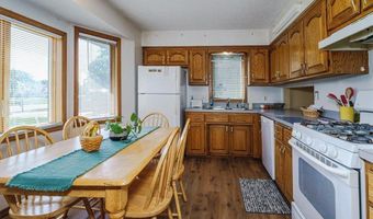 13638 Hidden Creek Dr, Andover, MN 55304
