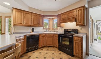 330 W FLORIDA Ave, Appleton, WI 54911
