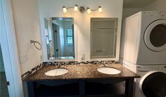 4668 Emerald Willow Dr, Acworth, GA 30101