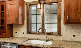 546 Province Line Rd, Allentown, NJ 08501
