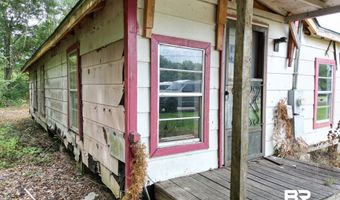 156 4th St 156, Atmore, AL 36502