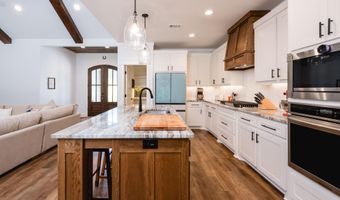 4032 Eagle Valley Dr, Benton, AR 72019
