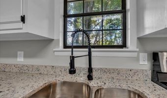 135 Dusty Dr, Arab, AL 35016