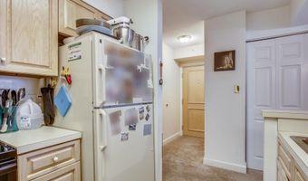 5000 BATTERY Ln 202, Bethesda, MD 20814