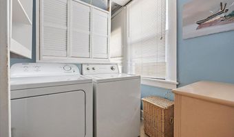 517 BEACH Ave, Atlantic Beach, FL 32233