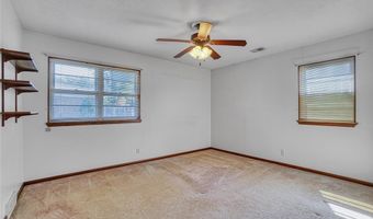 1909 N Flamingo Ln, Altus, OK 73521