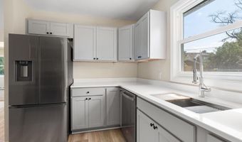 103 11th Ave SW, Austin, MN 55912