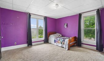 512 N D St, Albia, IA 52531