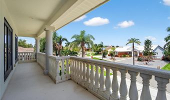 924 BUNKER VIEW Dr, Apollo Beach, FL 33572