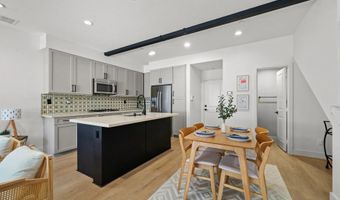 1758 Fairlead Ave, Carlsbad, CA 92011