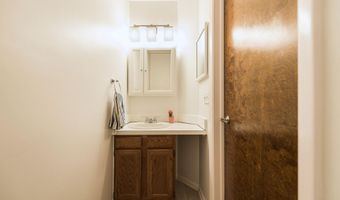 2503 Meade Ct, Ann Arbor, MI 48105