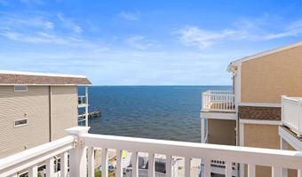 401 Bay Shore Dr 18B, Barnegat, NJ 08005