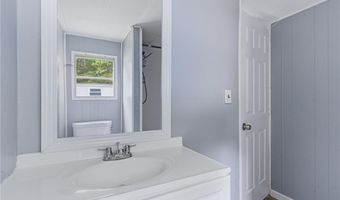53 Park Ln, Coventry, RI 02816