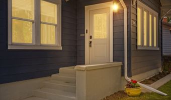 209 E 4TH Ave, Cheyenne, WY 82001