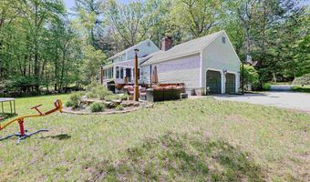 19 Winterberry Dr, Amherst, NH 03031